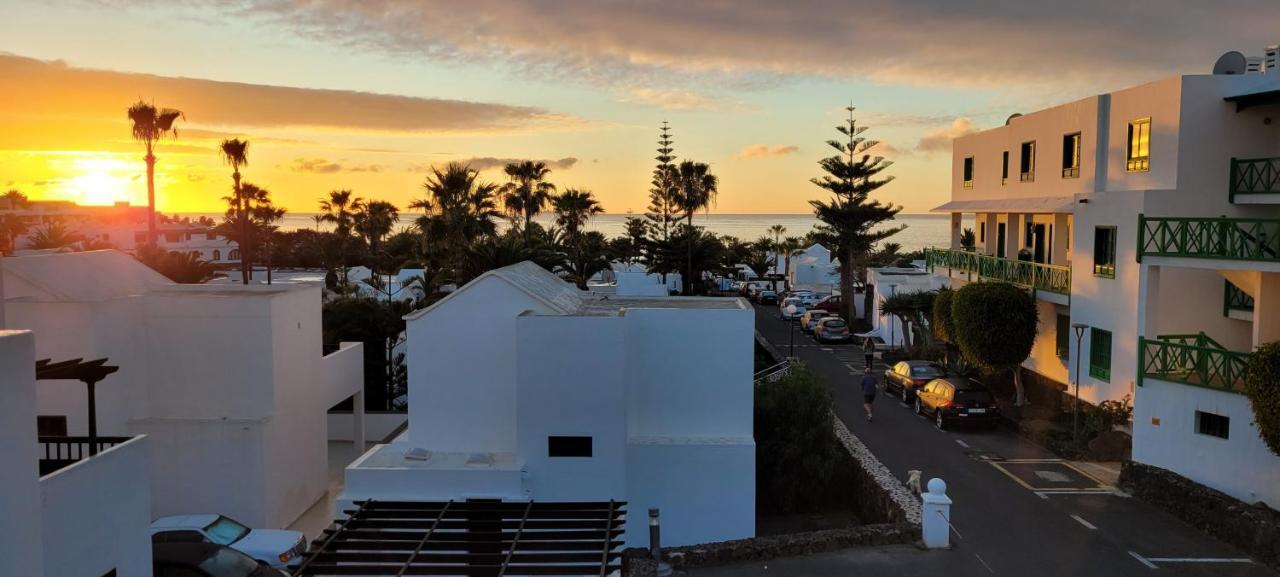 Casahost Bastian Boutique I Seaview Apartment Costa Teguise Luaran gambar