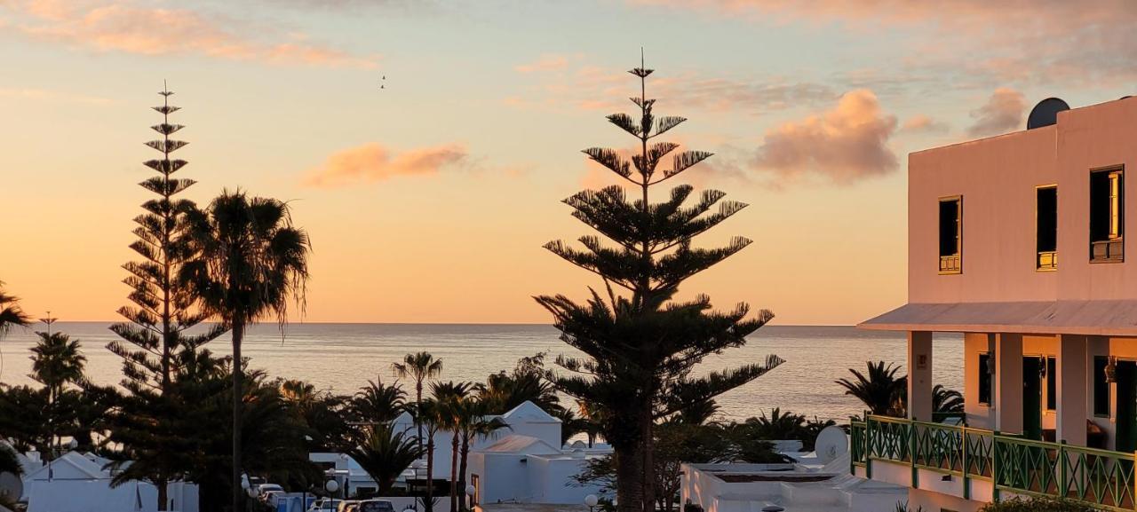 Casahost Bastian Boutique I Seaview Apartment Costa Teguise Luaran gambar
