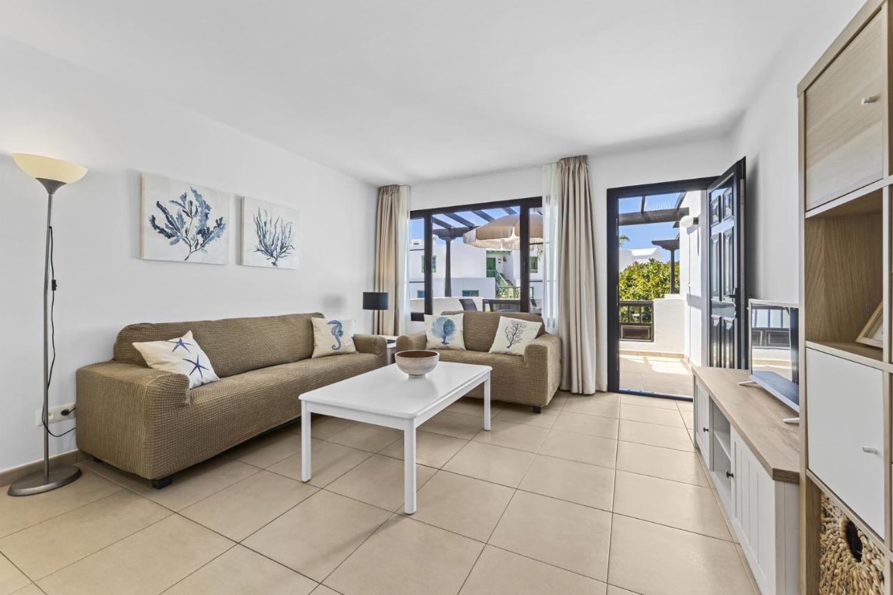 Casahost Bastian Boutique I Seaview Apartment Costa Teguise Luaran gambar