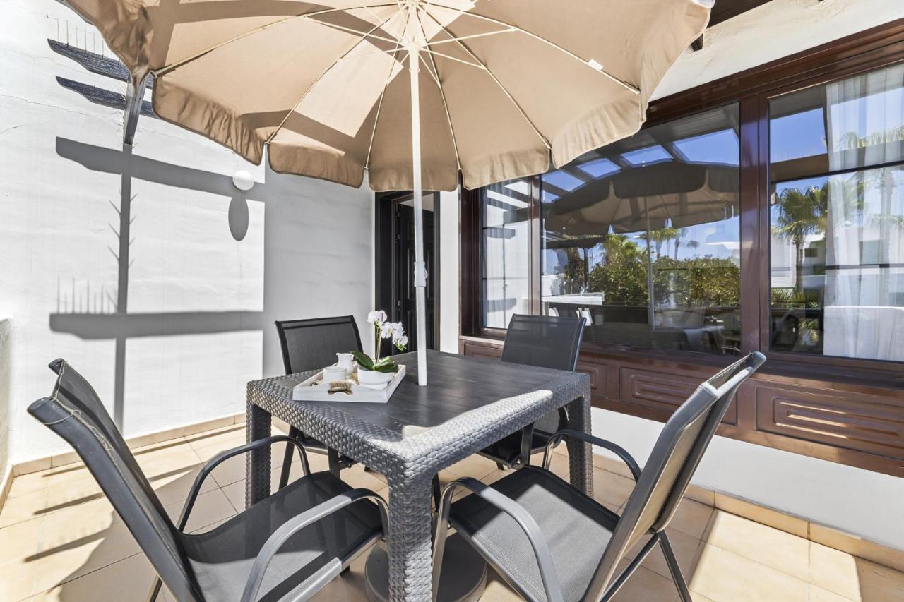 Casahost Bastian Boutique I Seaview Apartment Costa Teguise Luaran gambar